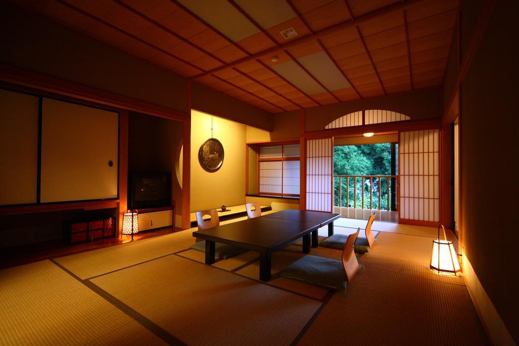 Kanaya Kanazawa Luaran gambar